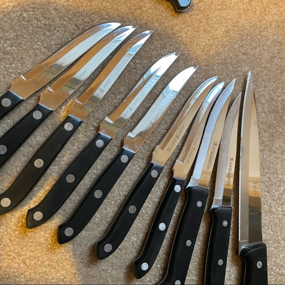 J.A Henckels Classic 16-Pc. Knives & Block Set black - Picture 11 of 12